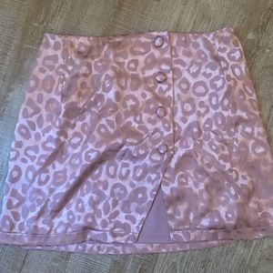 Pink cheeta print mini skirt